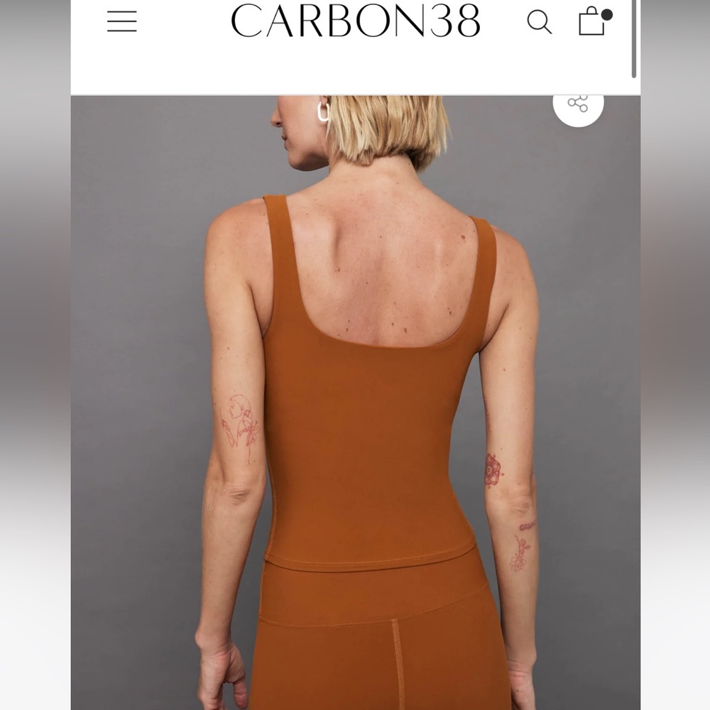 Carbon 38 never worn scoop tank